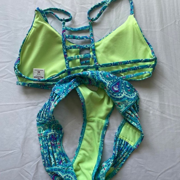 Hollister blue paisley bikini set - Picture 4 of 4